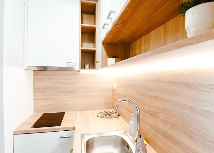 Eligio Luxury Lantställe *