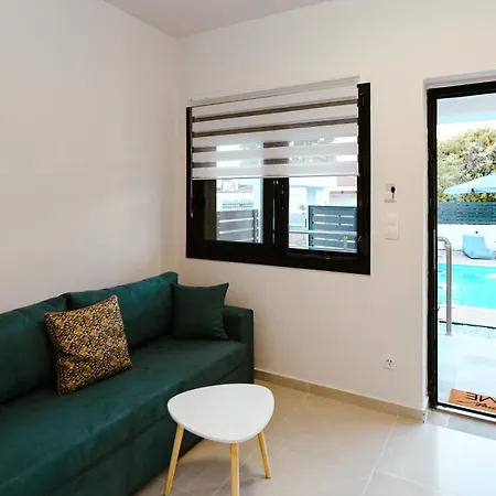 Eligio Luxury